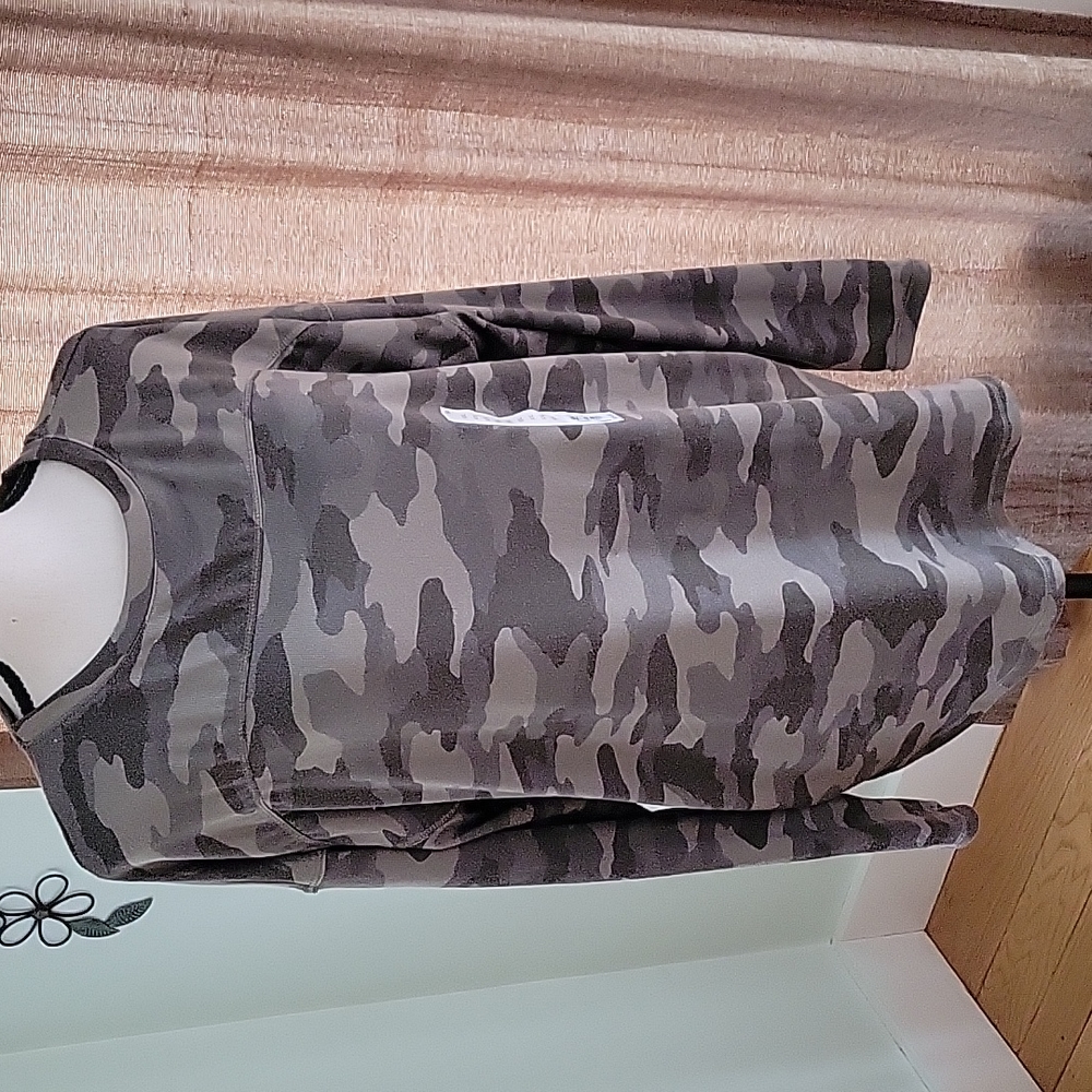 SO Long Sleeve Relaxed Cozy Camo